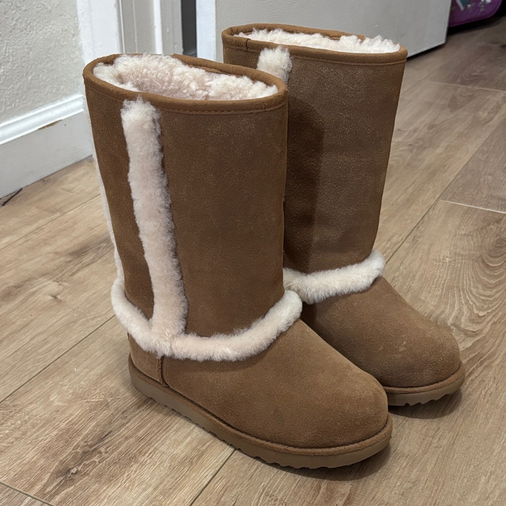Kids Ugg Cozy Tan Faux Fur Lined Boots
